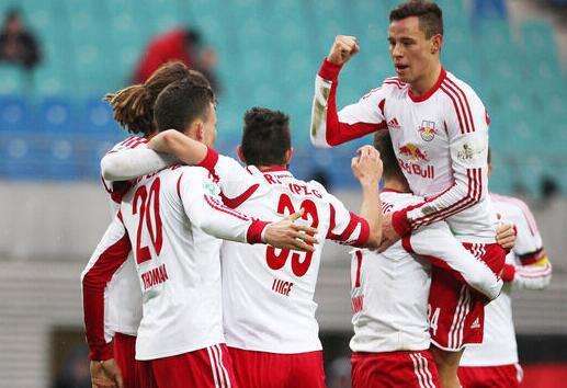 开云- 莱比锡红牛青年队夺冠，三名小将升入一线队  