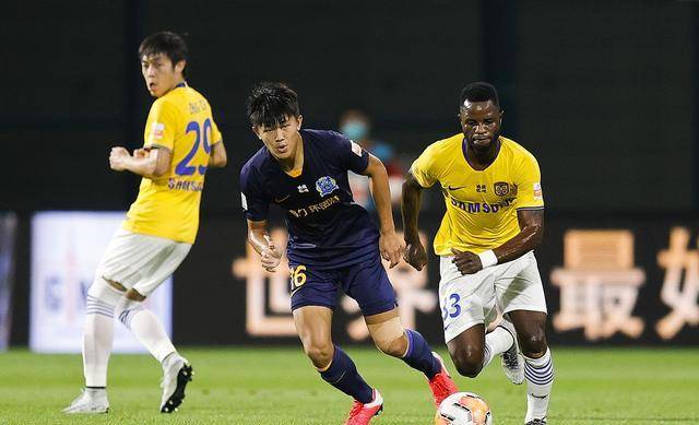 开云官网- 利兹联冲超形势大好，球迷期待重返英超  